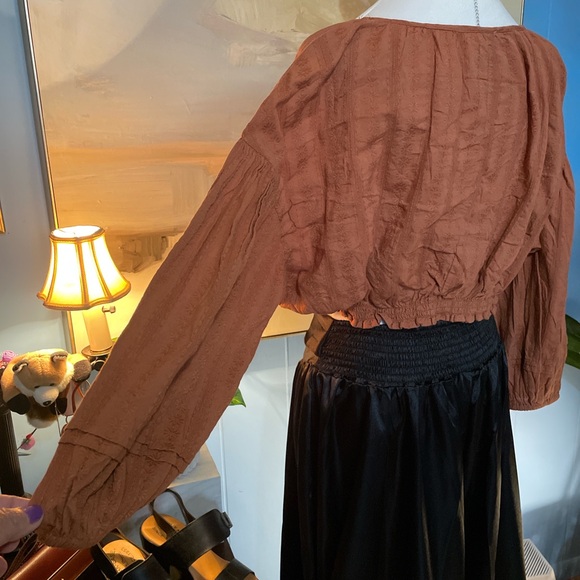 Universal Thread Rust Blouse - Picture 4 of 8